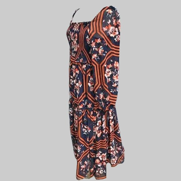 NWT EVIE ANTHROPOLOGIE NAVY FLORAL PRINT TIERED MAXI DRESS MEDIUM - Picture 3 of 7